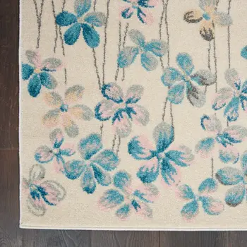 4' X 6' Ivory And Blue Floral Area Rug