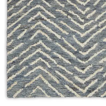 4' X 6' Indigo and Ivory Wool Chevron Area Rug