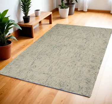 4' X 6' Ivory and Gray Wool Geometric Area Rug