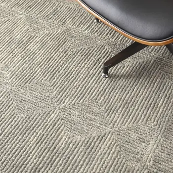 4' X 6' Gray Wool Geometric Area Rug