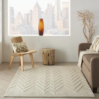 4' X 6' Ivory and Gray Wool Chevron Area Rug