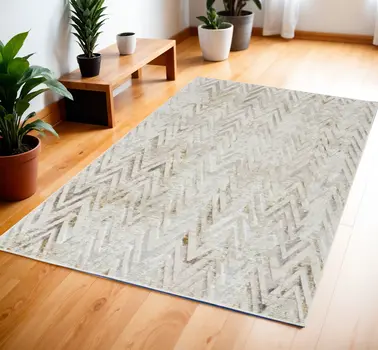 4' X 6' Ivory Black and Gray Chevron Distressed Non Skid Area Rug