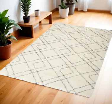 4' X 6' Ivory and Gray Geometric Shag Area Rug