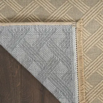 4' X 6' Natural Geometric Flatweave Non Skid Area Rug With Fringe