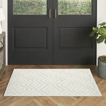 3' X 5' Ivory And White Geometric Indoor Outdoor Area Rug