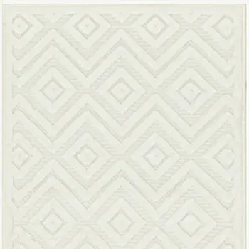 6' Ivory And White Geometric Indoor Outdoor Area Rug