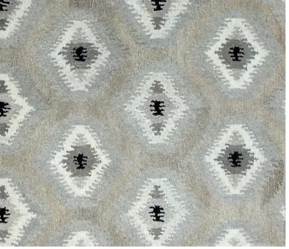 5' X 8' Natural Wool Southwestern Hand Tufted Non Skid Area Rug