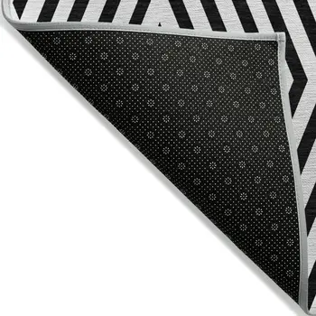 2' X 3' Black and White Geometric Washable Non Skid Indoor Outdoor Area Rug