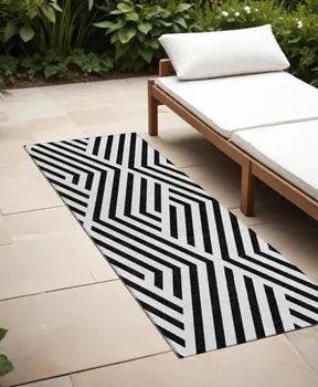 8' Black And White Geometric Washable Indoor Outdoor Runner Rug
