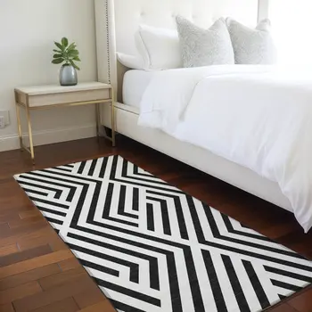 8' Black And White Geometric Washable Indoor Outdoor Runner Rug