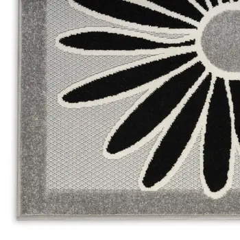 6' Black And White Floral Indoor Outdoor Runner Rug