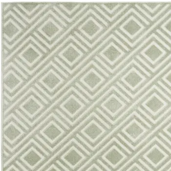 5' X 7' Green Geometric Area Rug