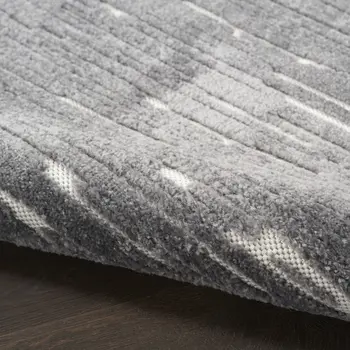 5' X 7' Gray Geometric Area Rug