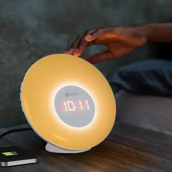 7" White Round LED Desk Lamp With USB
