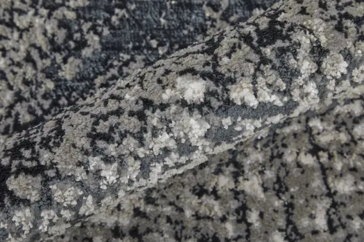 7' X 10' Gray and Ivory Abstract Power Loom Area Rug