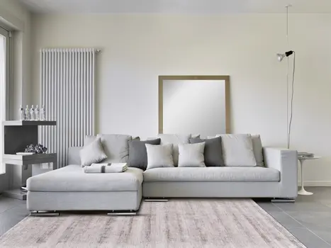 5' X 8' Gray Abstract Hand Woven Area Rug