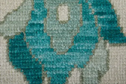 9' X 13' Green and Ivory Wool Floral Hand Knotted Area Rug With Fringe
