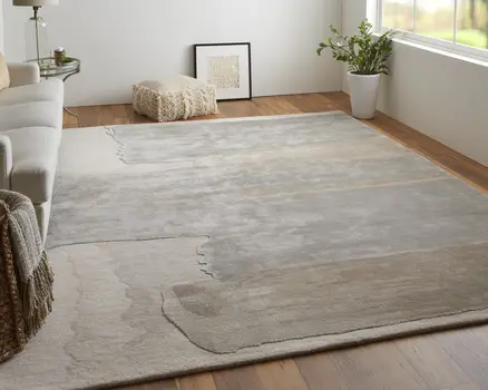 5' X 8' Gray and Ivory Abstract Hand Tufted Area Rug