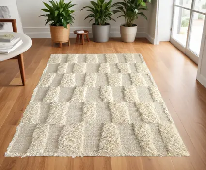 4' X 6' Ivory Wool Geometric Hand Woven Area Rug