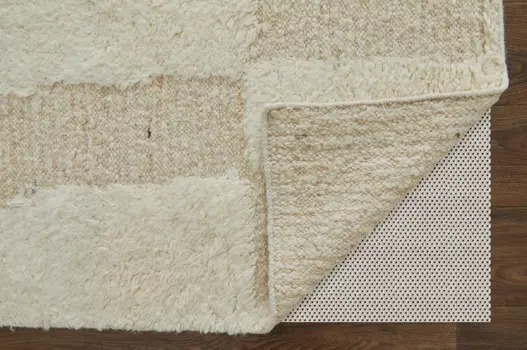 6' X 9' Ivory Wool Geometric Hand Woven Area Rug