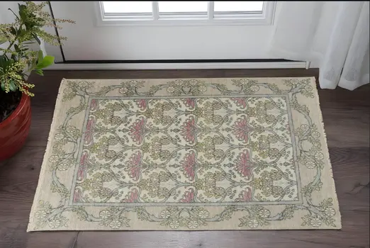 2' X 3' Ivory Gray and Pink Wool Floral Hand Knotted Area Rug
