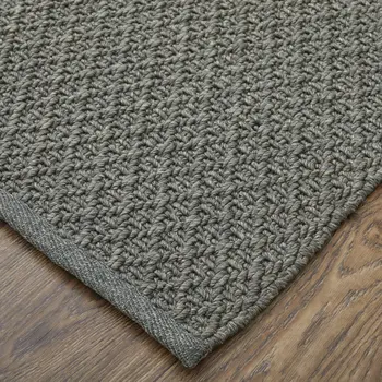 10' X 14' Green Hand Woven Area Rug