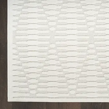 5' X 7' Ivory Geometric Area Rug