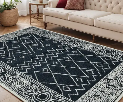 5' X 8' Charcoal And Ivory Wool Southwestern Hand Hooked Area Rug