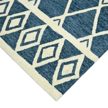 5' X 8' Blue And Ivory Wool Argyle Hand Hooked Area Rug