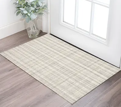 2' X 3' Ivory And Gray Wool Plaid Hand Tufted Area Rug