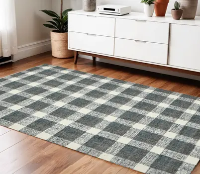 4' X 6' Dark Gray And Ivory Wool Plaid Hand Tufted Area Rug