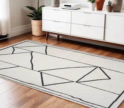 4' X 6' Ivory And Black Geometric Area Rug