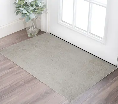 2' X 3' Off White Shag Area Rug