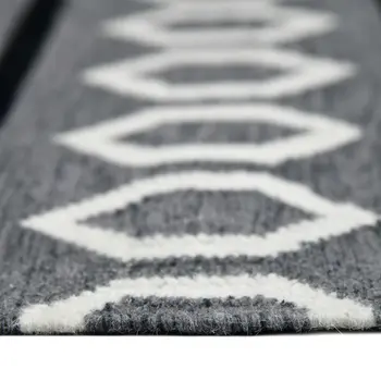 3' X 5' Gray White And Black Wool Tribal Flatweave Handmade Area Rug With Fringe
