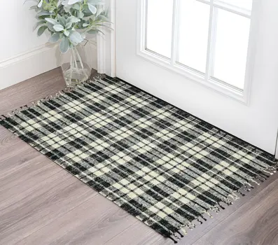 2' X 3' Black And Ivory Jute Plaid Hand Woven Area Rug With Fringe
