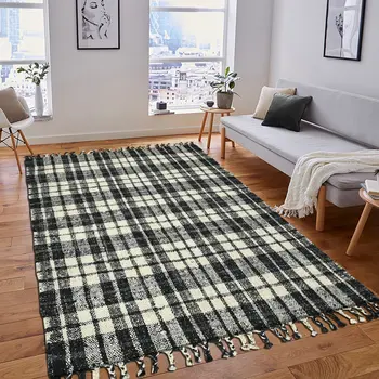2' X 3' Black And Ivory Jute Plaid Hand Woven Area Rug With Fringe