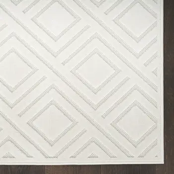 6' Ivory Geometric Runner Rug