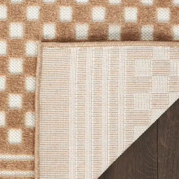 6' Brown Geometric Runner Rug