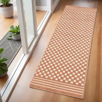 6' Brown Geometric Runner Rug