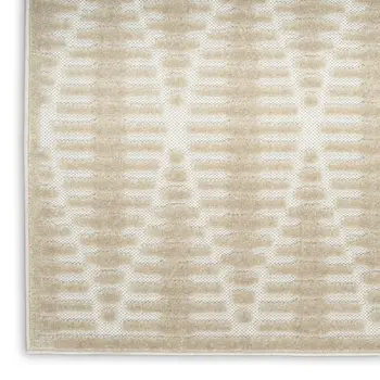 6' Beige Geometric Runner Rug