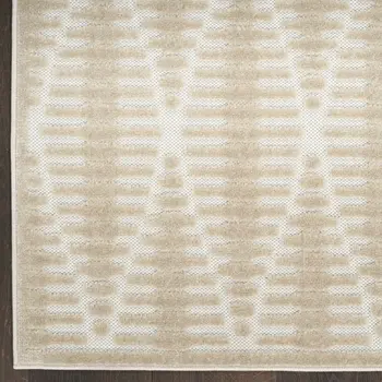 6' Beige Geometric Runner Rug
