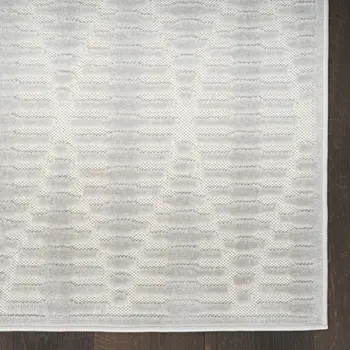 6' Gray Geometric Runner Rug