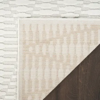 6' Ivory Geometric Runner Rug