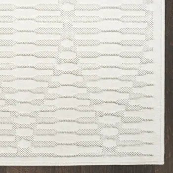 6' Ivory Geometric Runner Rug