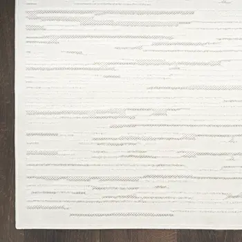 6' Ivory Geometric Runner Rug