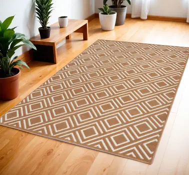 4' X 6' Brown Geometric Area Rug