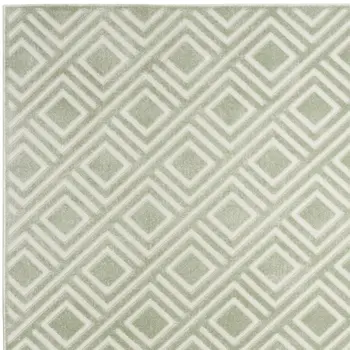 4' X 6' Green Geometric Area Rug