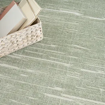 4' X 6' Green Geometric Area Rug