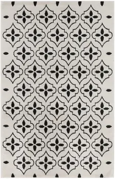 4' X 6' Ivory And Black Geometric Indoor Outdoor Area Rug