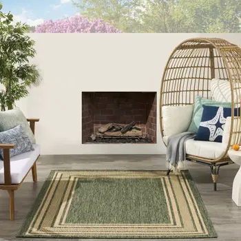 4' X 6' Green Geometric Indoor Outdoor Area Rug